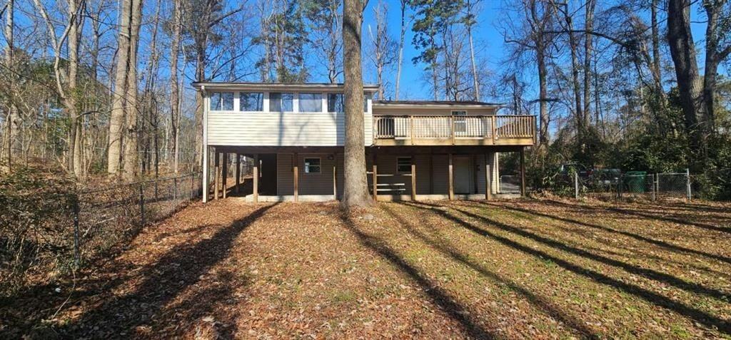 6131 Rockbridge Rd - Photo 6 of 40