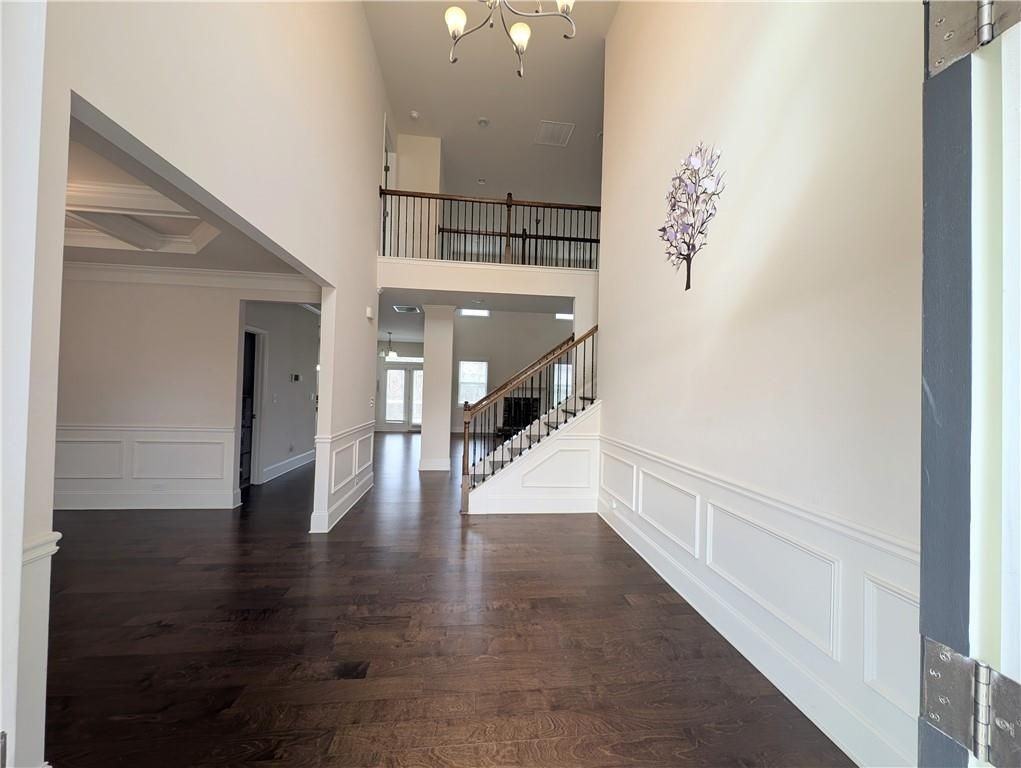 2415 Copperfield Dr - Photo 4 of 44