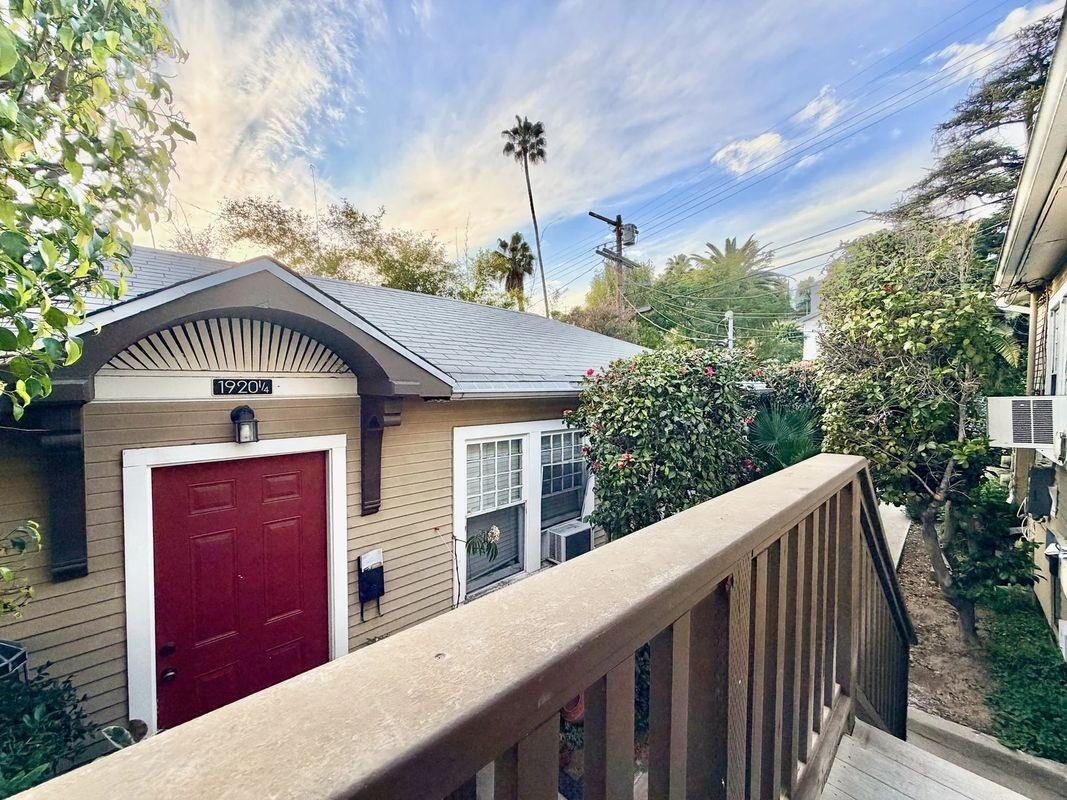 1922 Preston Ave - Photo 6 of 14