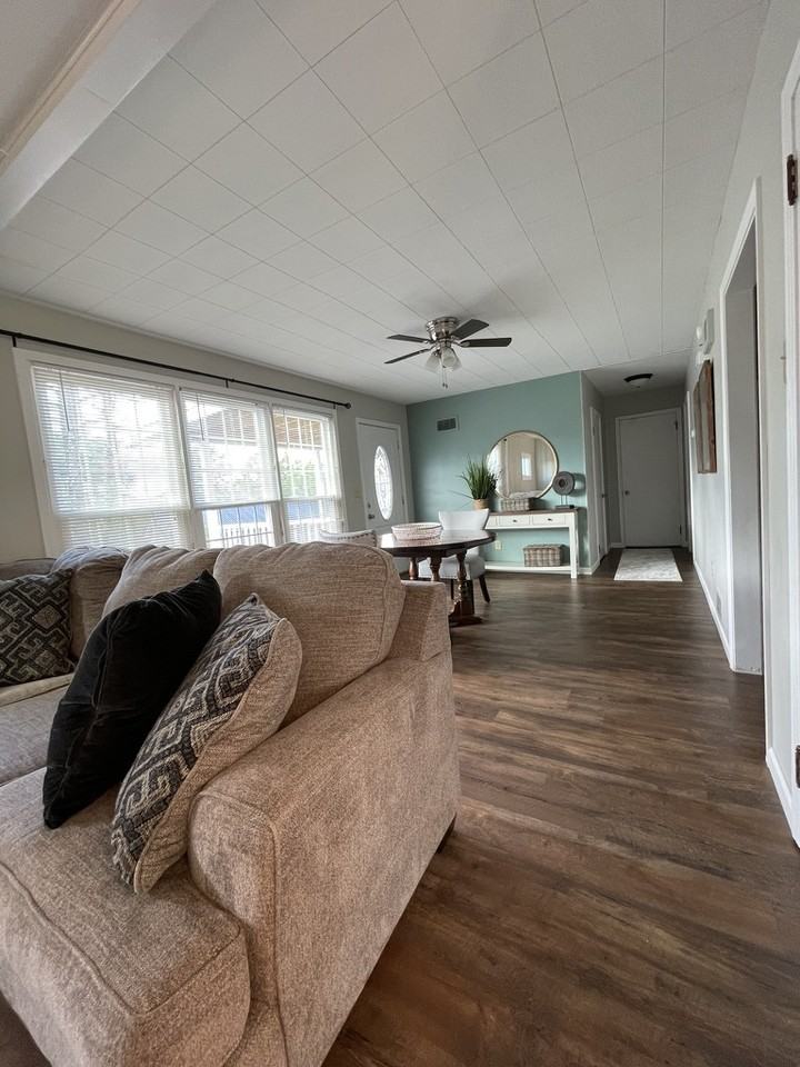 1535 Kaiser Ave - Photo 7 of 22