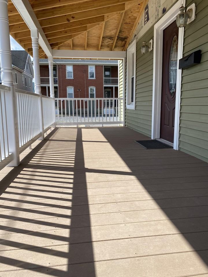 1145 Isabella Ct - Photo 2 of 25