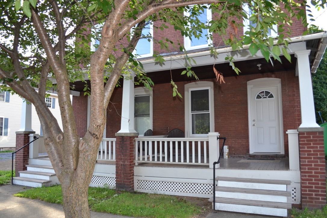 950 2nd St - Photo 7 of 35