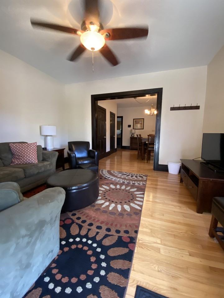 950 2nd St - Photo 2 of 35