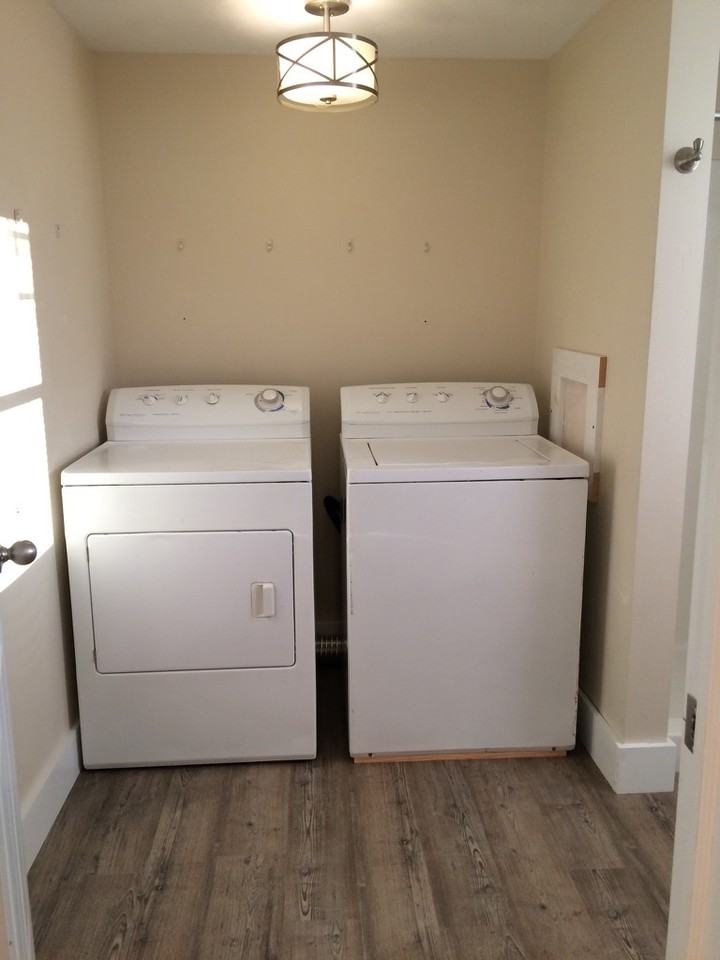 503 6th Ave - Photo 3 of 28