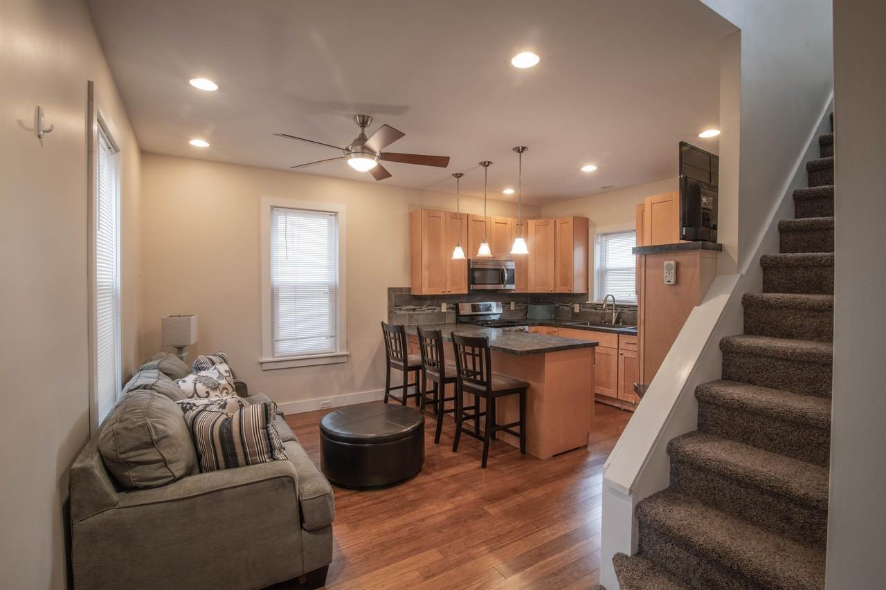 517 6th Ave - Photo 3 of 17