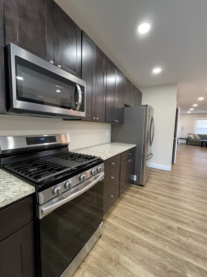 322 Susquehanna St #1 - Photo 2 of 19