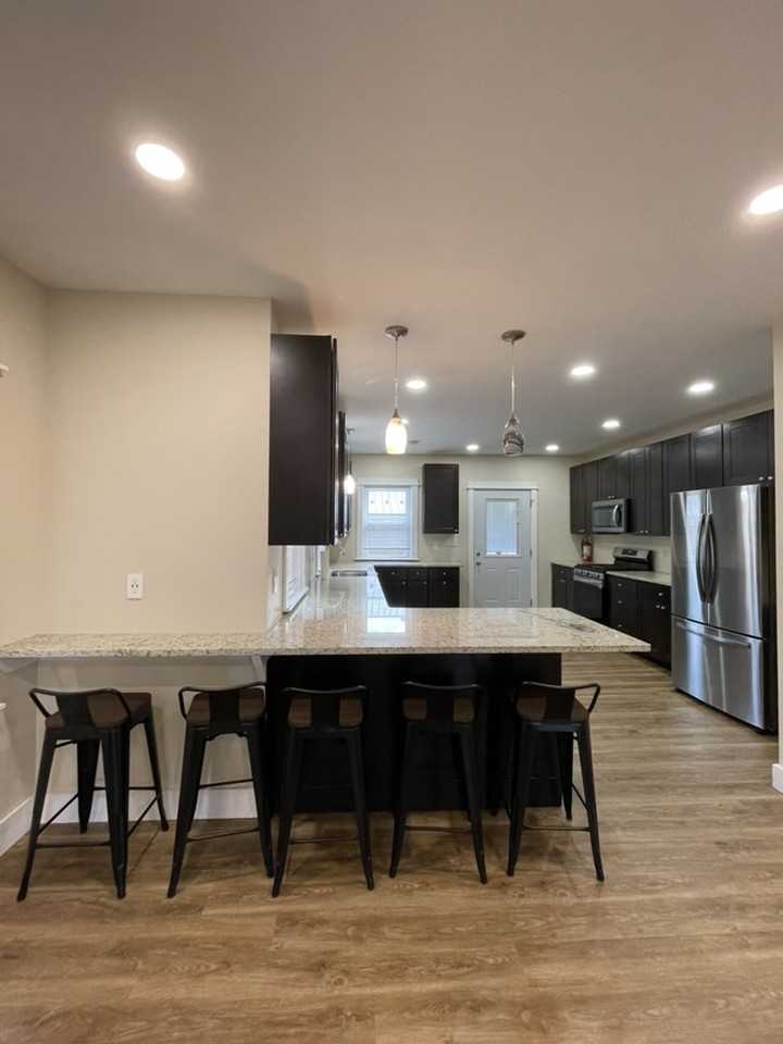 322 Susquehanna St #1 - Photo 5 of 19