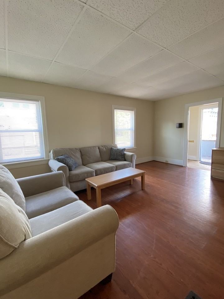 329 Susquehanna St - Photo 2 of 15