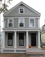 featured image of 916 W 3rd St