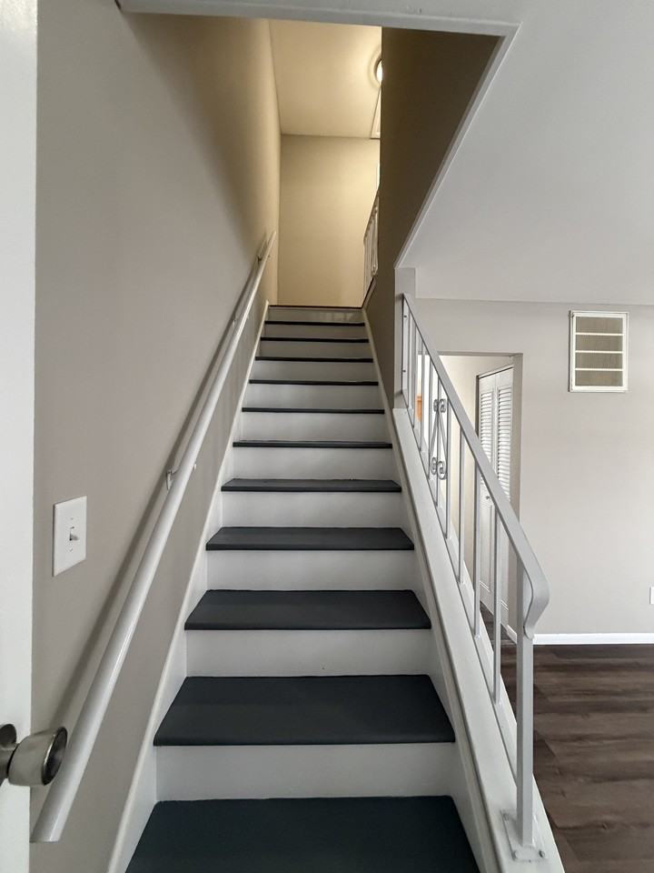 2003 E Florida Ave #B - Photo 2 of 24