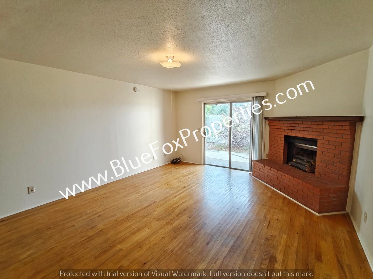 1201 N Tracy Ave - Photo 6 of 26