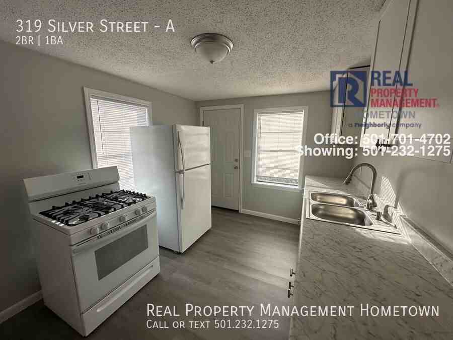 319 Silver St #A - Photo 5 of 9