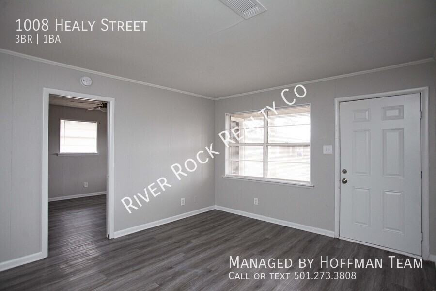 1008 Healy St - Photo 2 of 4