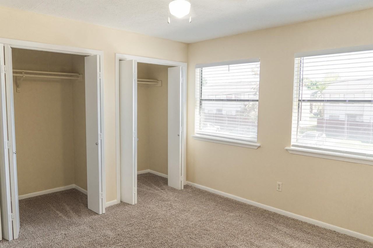 702 San Pedro Dr - Photo 5 of 13