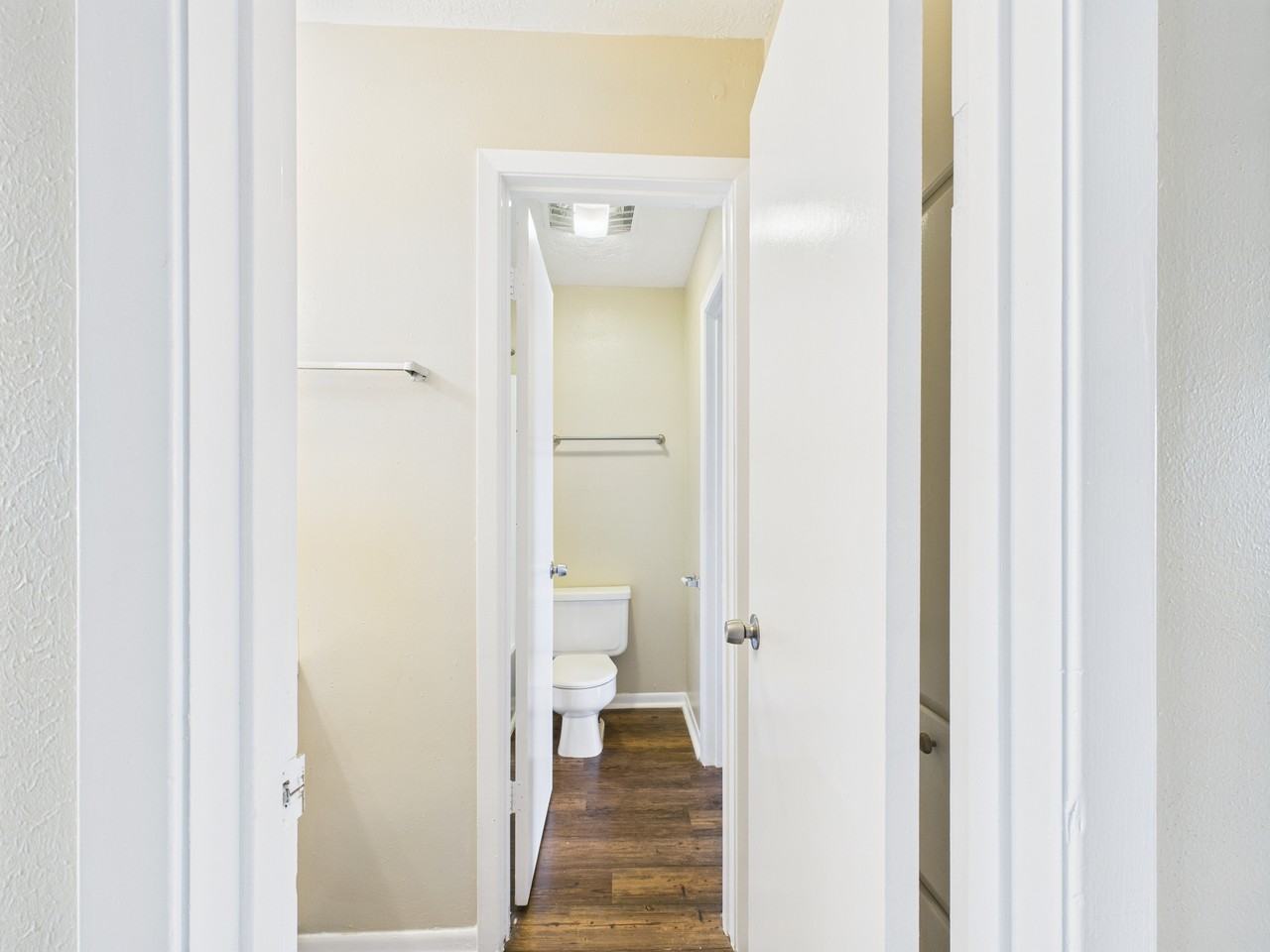 800 San Pedro Dr - Photo 2 of 24