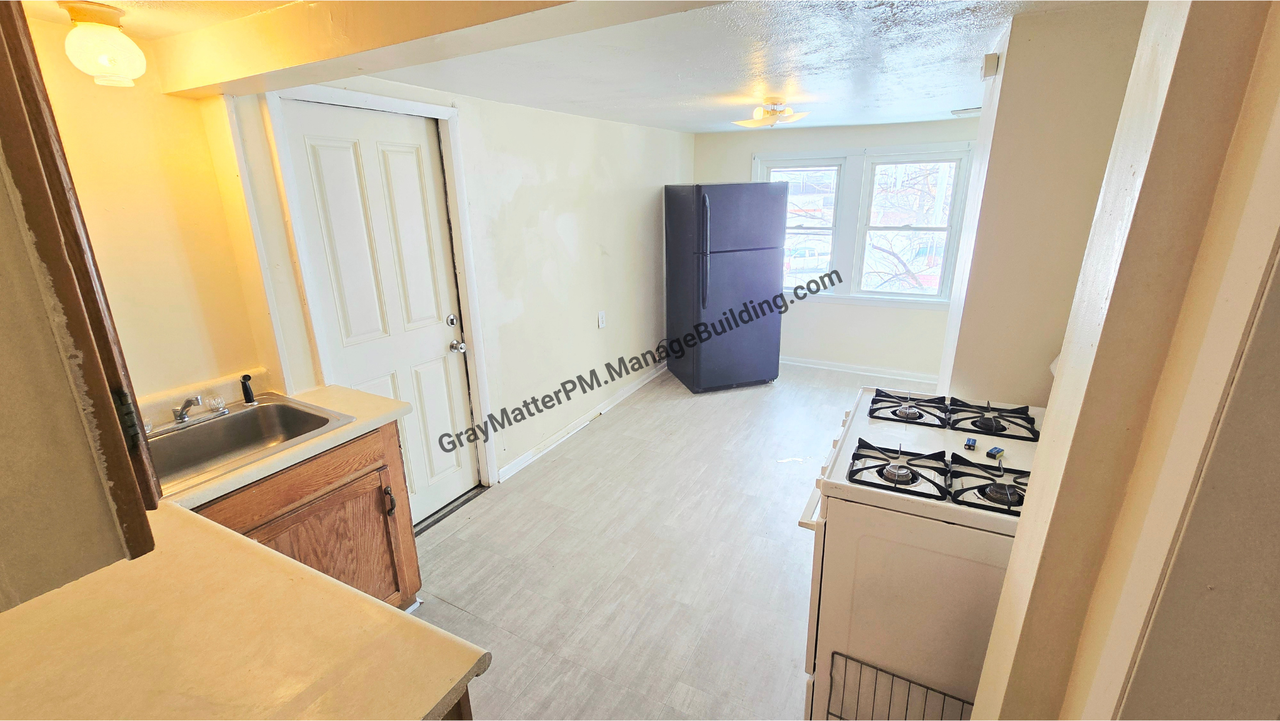 1162 E 25th St #2 - Photo 2 of 10