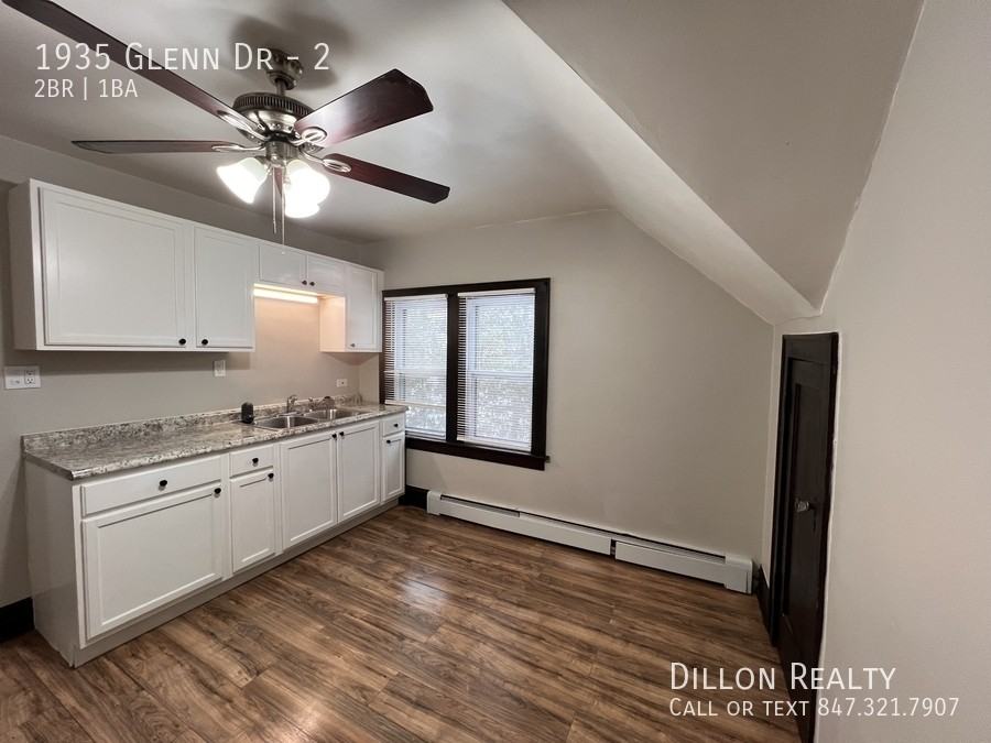 1935 Glenn Dr #2 - Photo 2 of 12