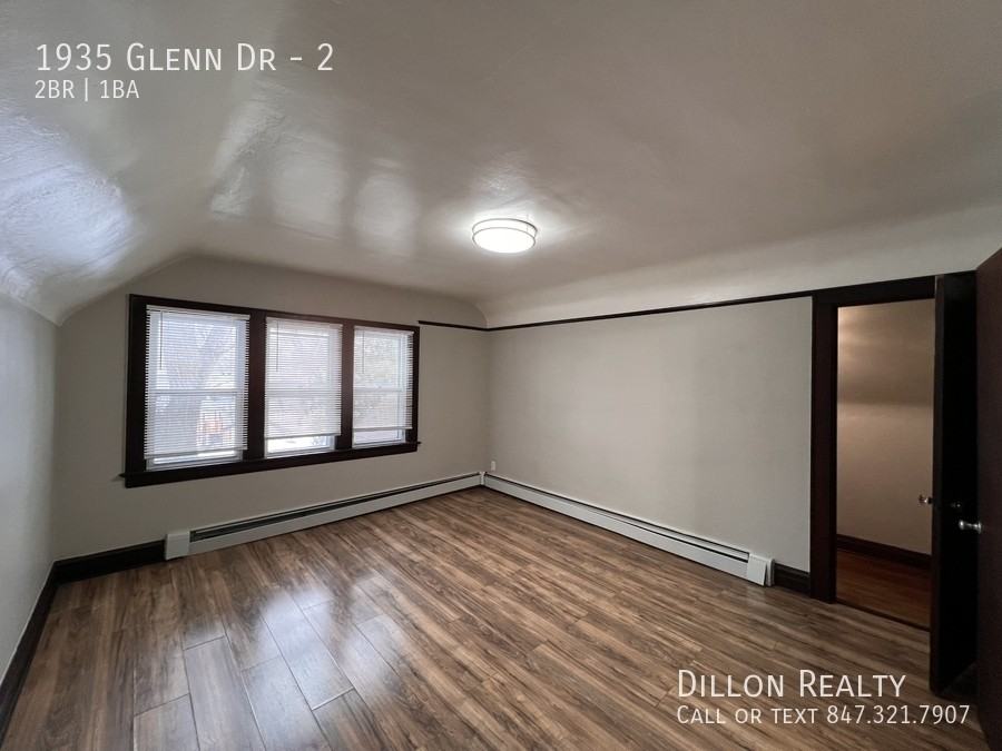 1935 Glenn Dr #2 - Photo 3 of 12