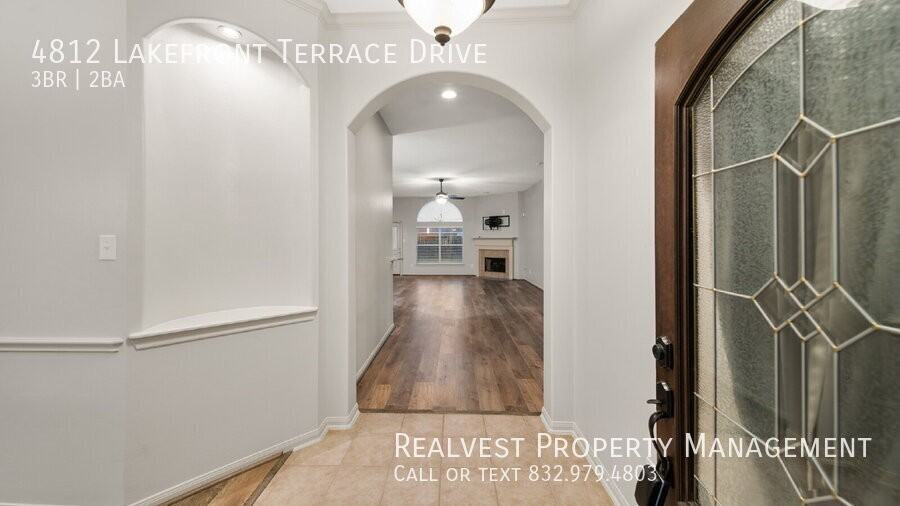 4812 Lakefront Terrace Dr - Photo 6 of 11