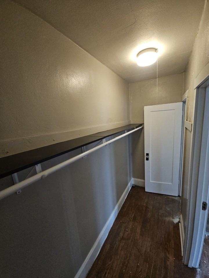 1119 9th Ave ## 1w - Photo 3 of 10