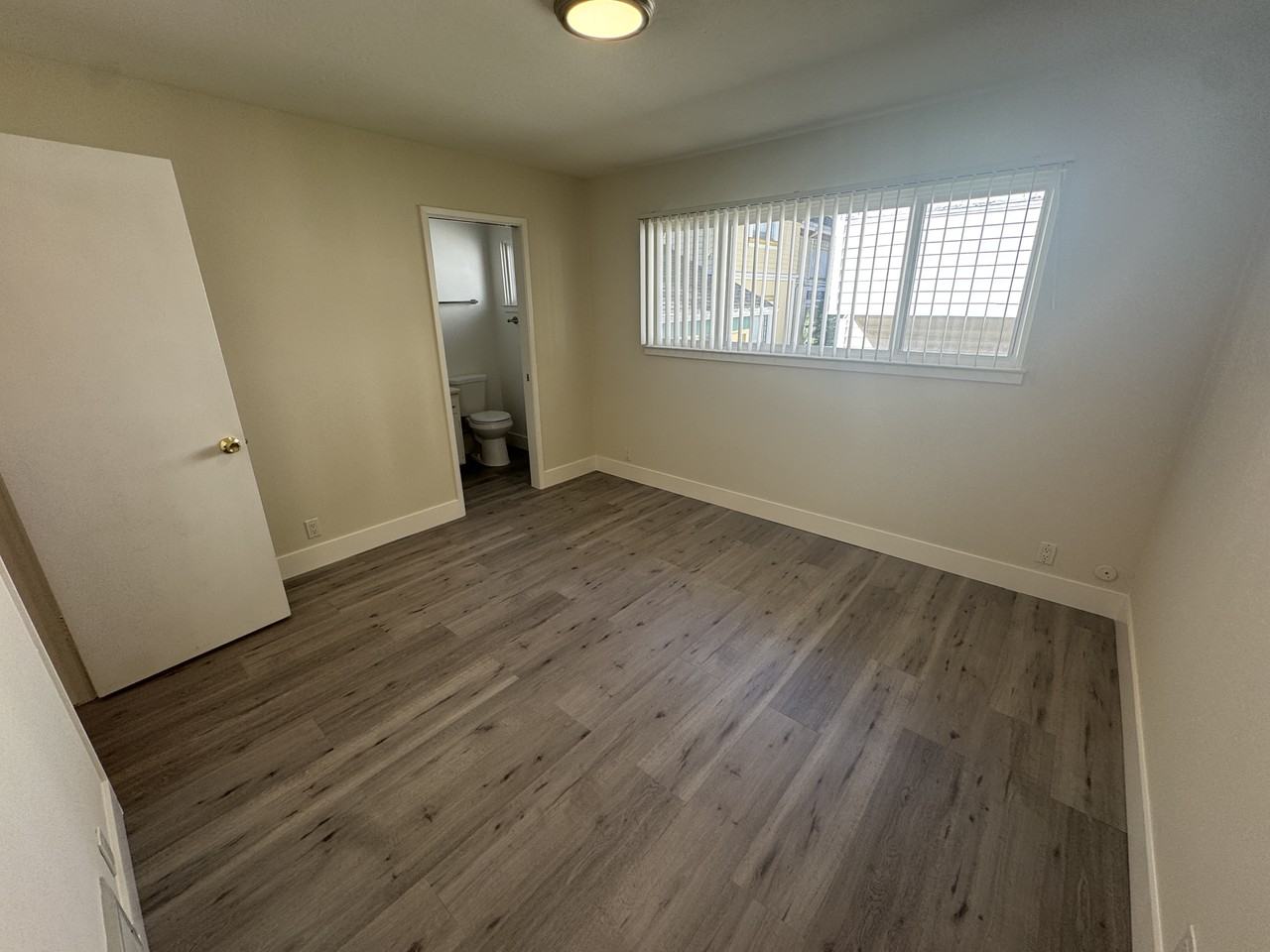 1804 Alameda Ave #D - Photo 4 of 13