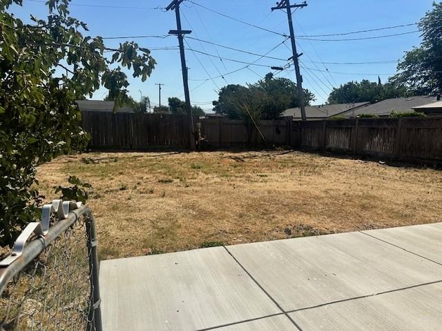 1120 School St - Photo 2 of 9