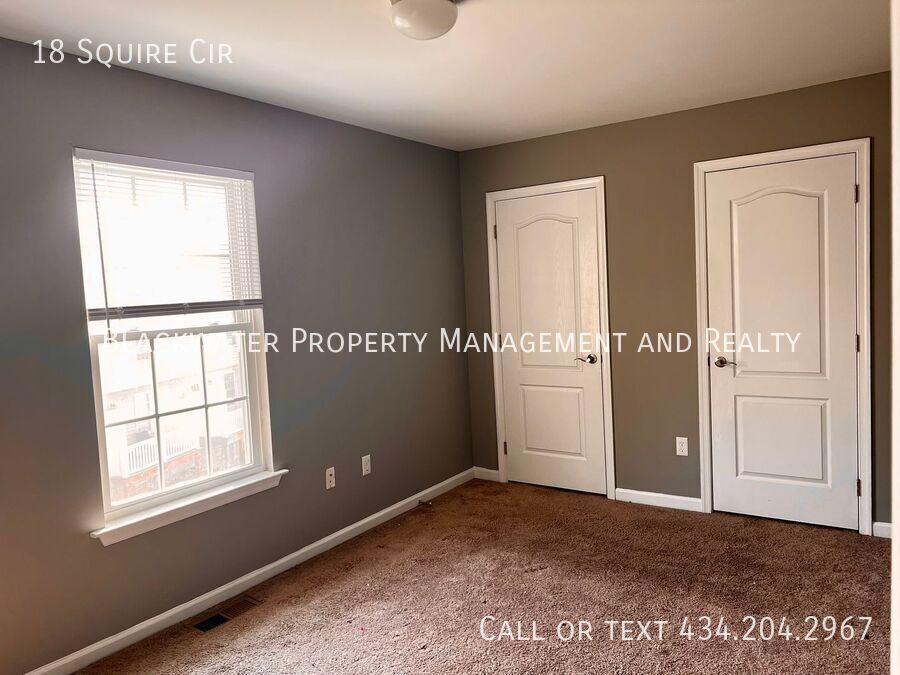 18 Squire Cir - Photo 5 of 7