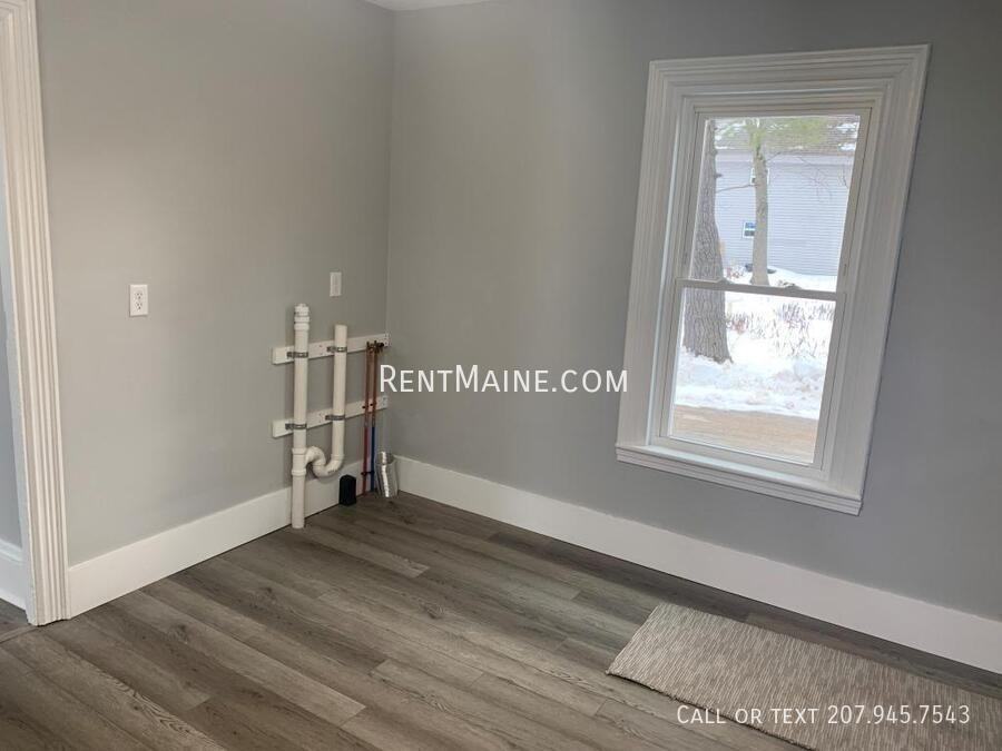 166 Birch St #1 - Photo 5 of 24