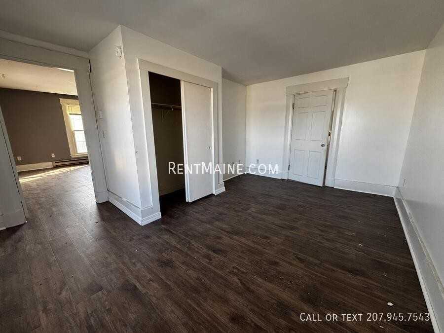 62 State St #4 - Photo 5 of 8