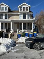 featured image of 209 9th St #2