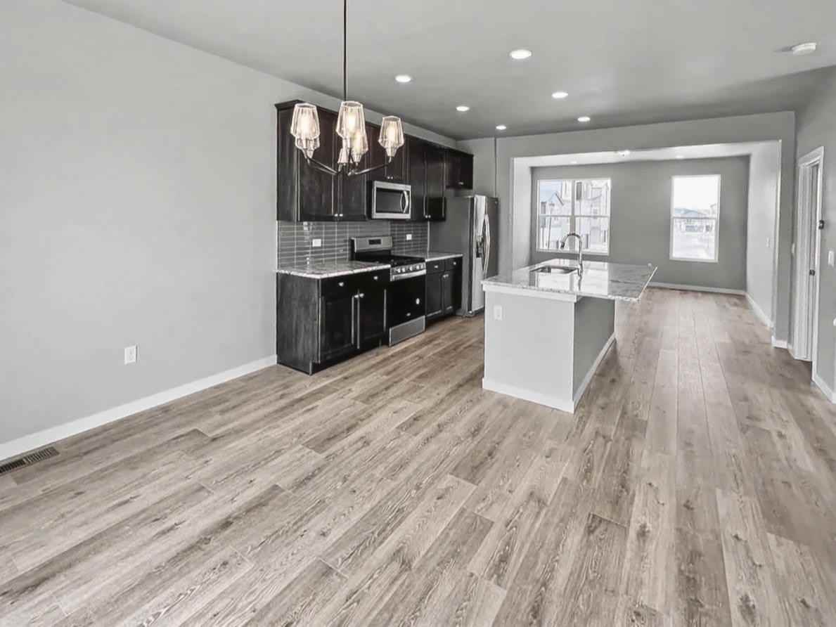 8732 Wolf Valley Dr - Photo 3 of 23