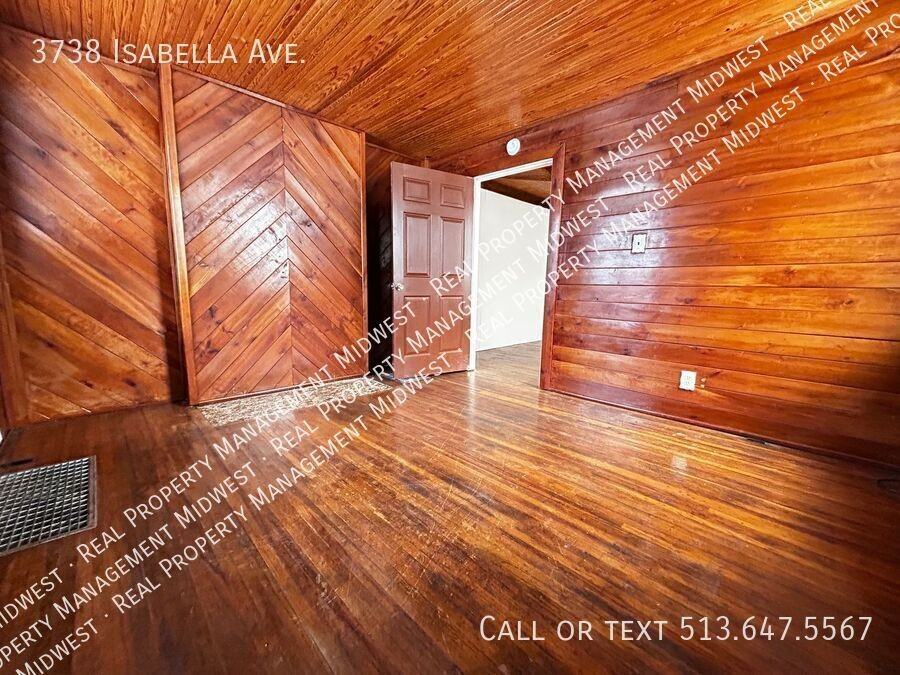 3738 Isabella Ave - Photo 2 of 19