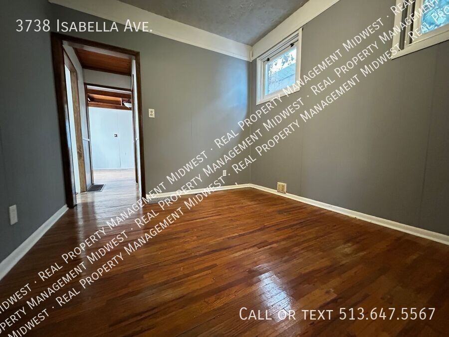 3738 Isabella Ave - Photo 7 of 19