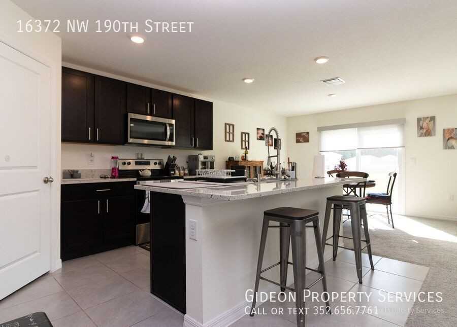 16372 Nw 190th St - Photo 7 of 37