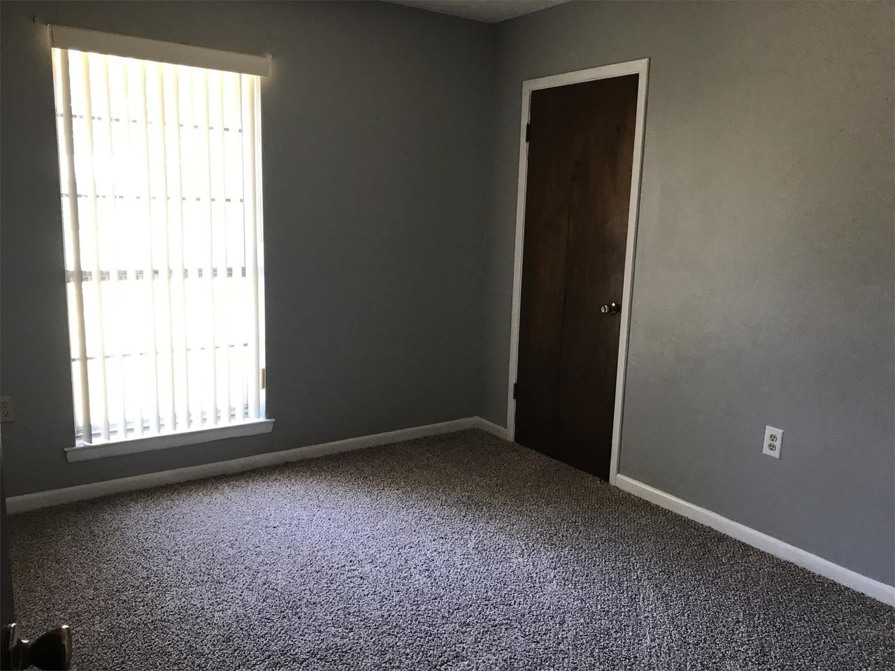 614 Mountain Dr #1 - Photo 6 of 8