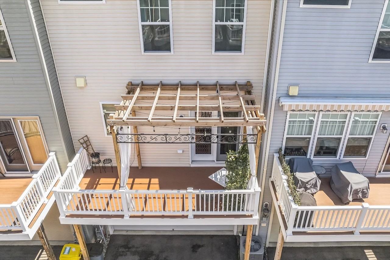 1137 Red Hawk Way #1 - Photo 3 of 29