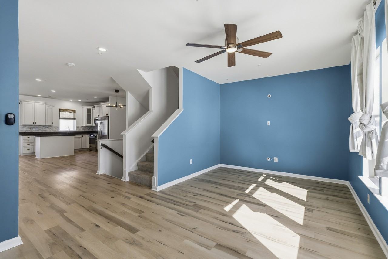 1137 Red Hawk Way #1 - Photo 7 of 29