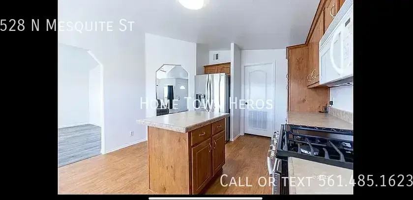 528 N Mesquite St - Photo 6 of 15