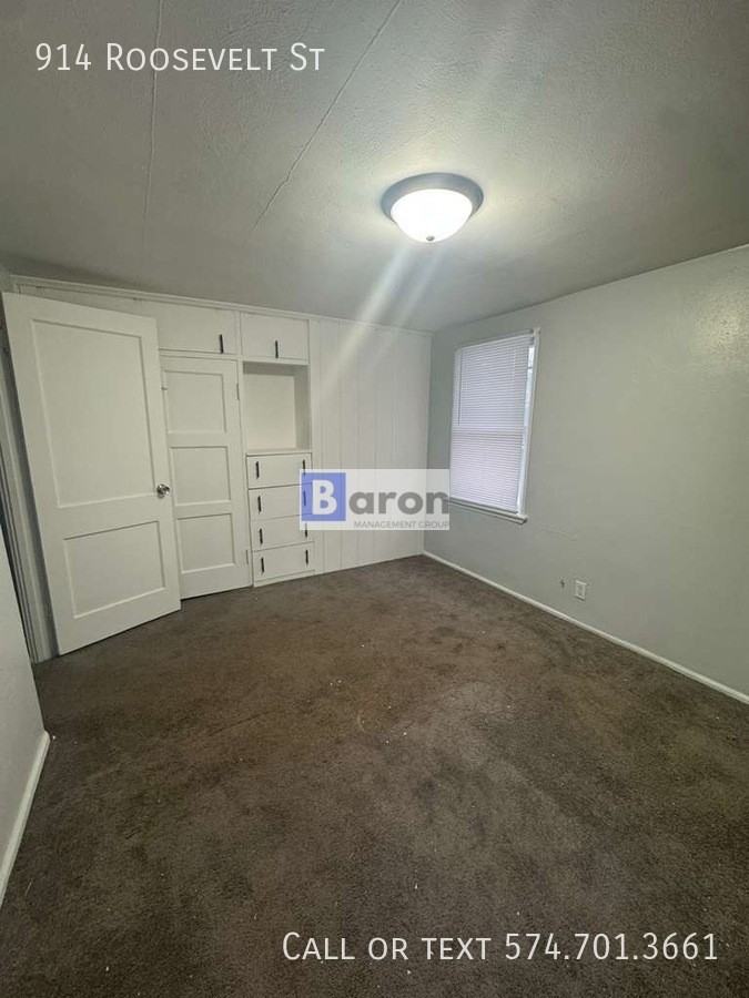 914 Roosevelt St - Photo 5 of 10