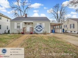 featured image of 216 S Chestnut St