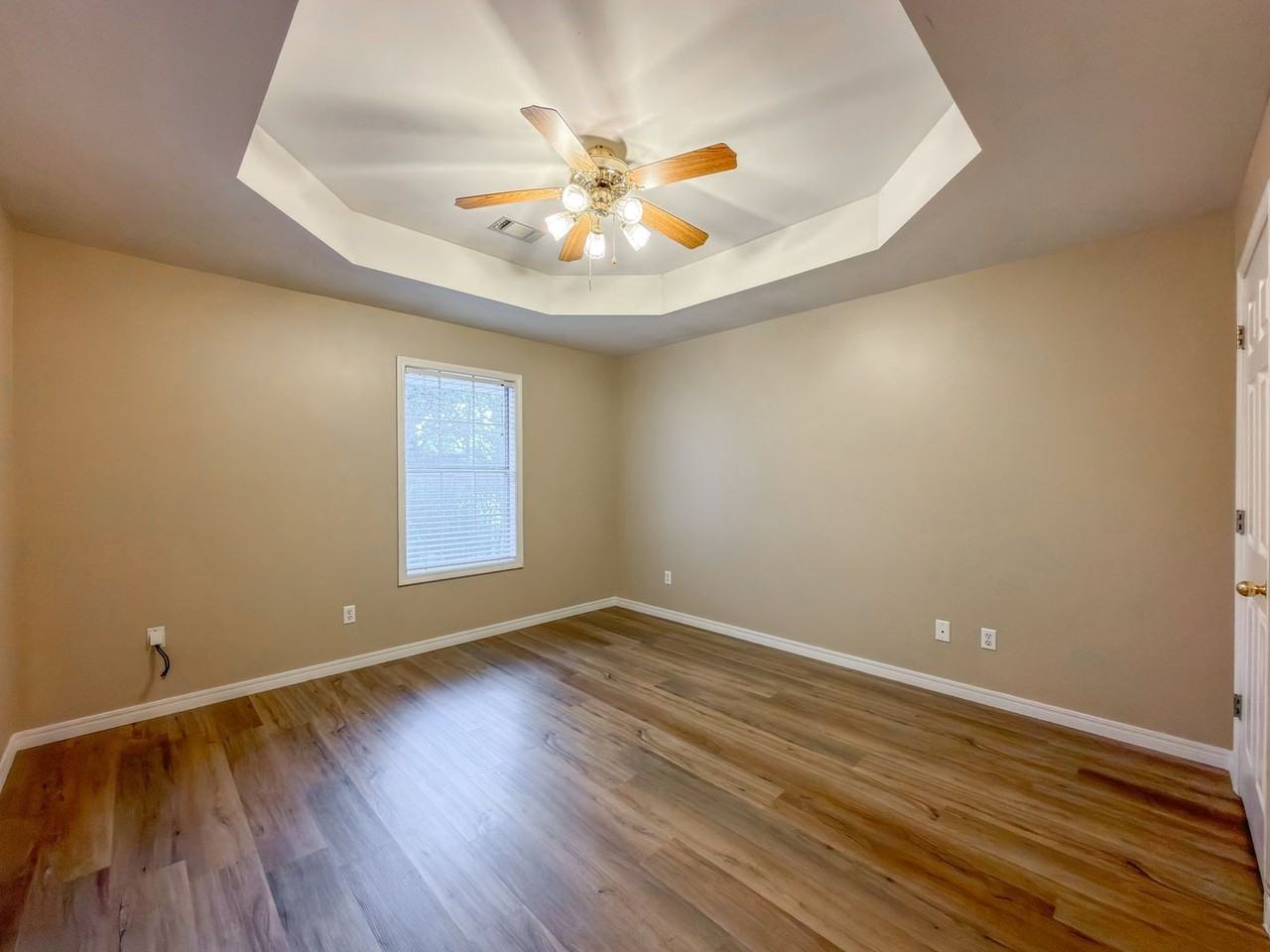 1627 Osage St #C - Photo 6 of 11