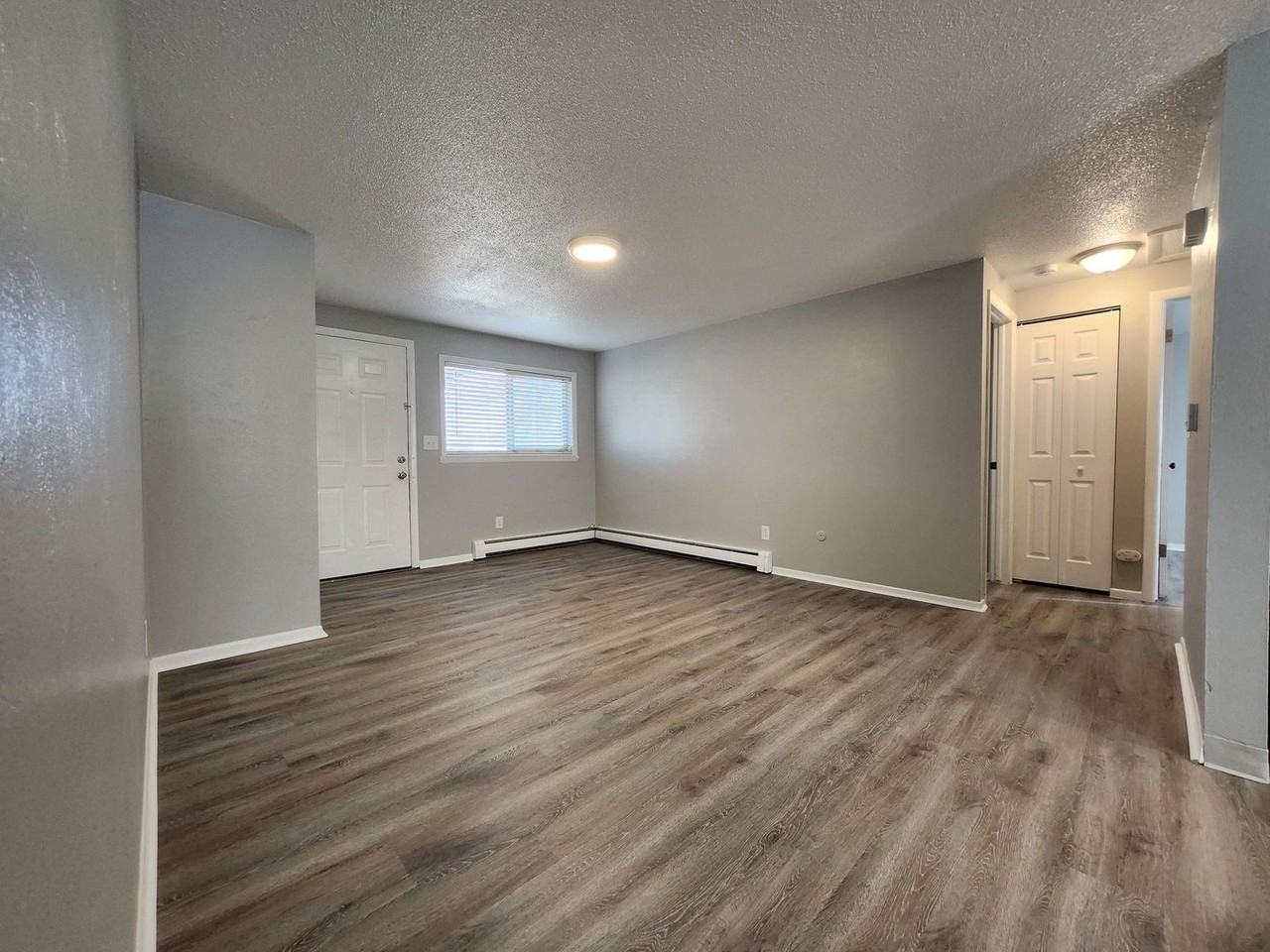 7125 Alegre Cir #4 - Photo 7 of 22