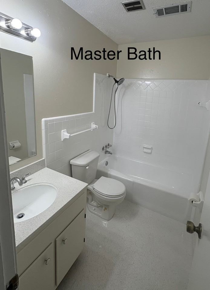 3762 Dante Ave - Photo 5 of 15