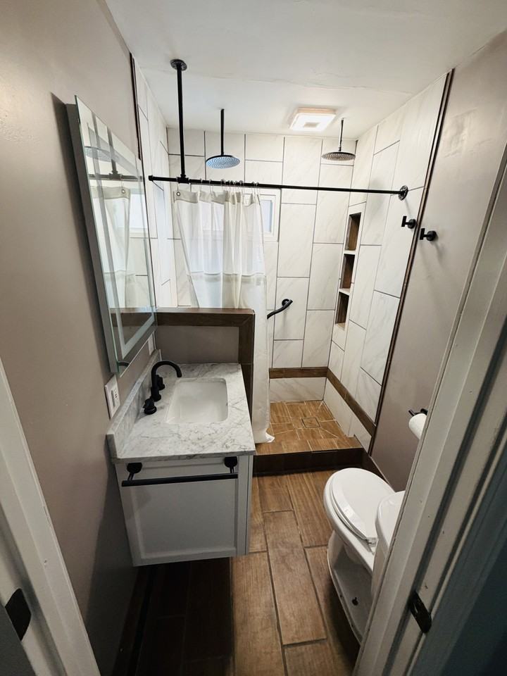 875 Cook Ave #1 - Photo 6 of 10