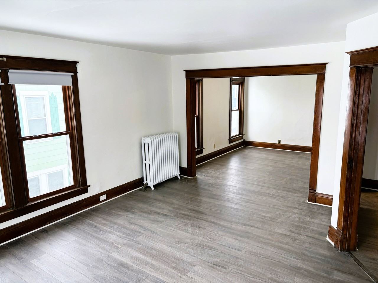 279 3rd St - Photo 4 of 9