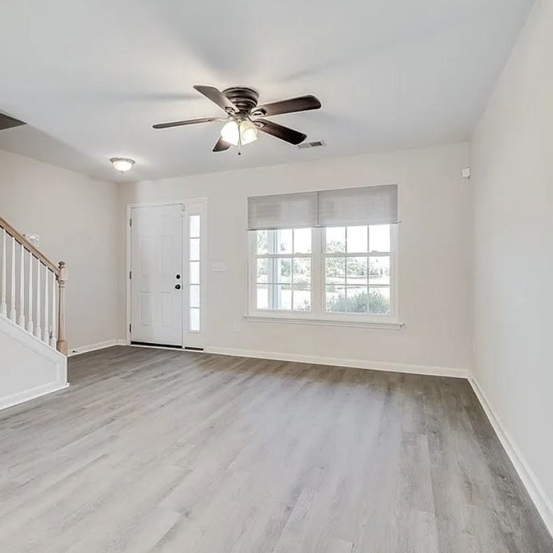 30 Ashleigh Ln #1 - Photo 6 of 37