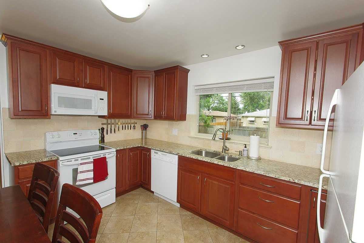 1430 South Eaton Court - Photo 6 of 23