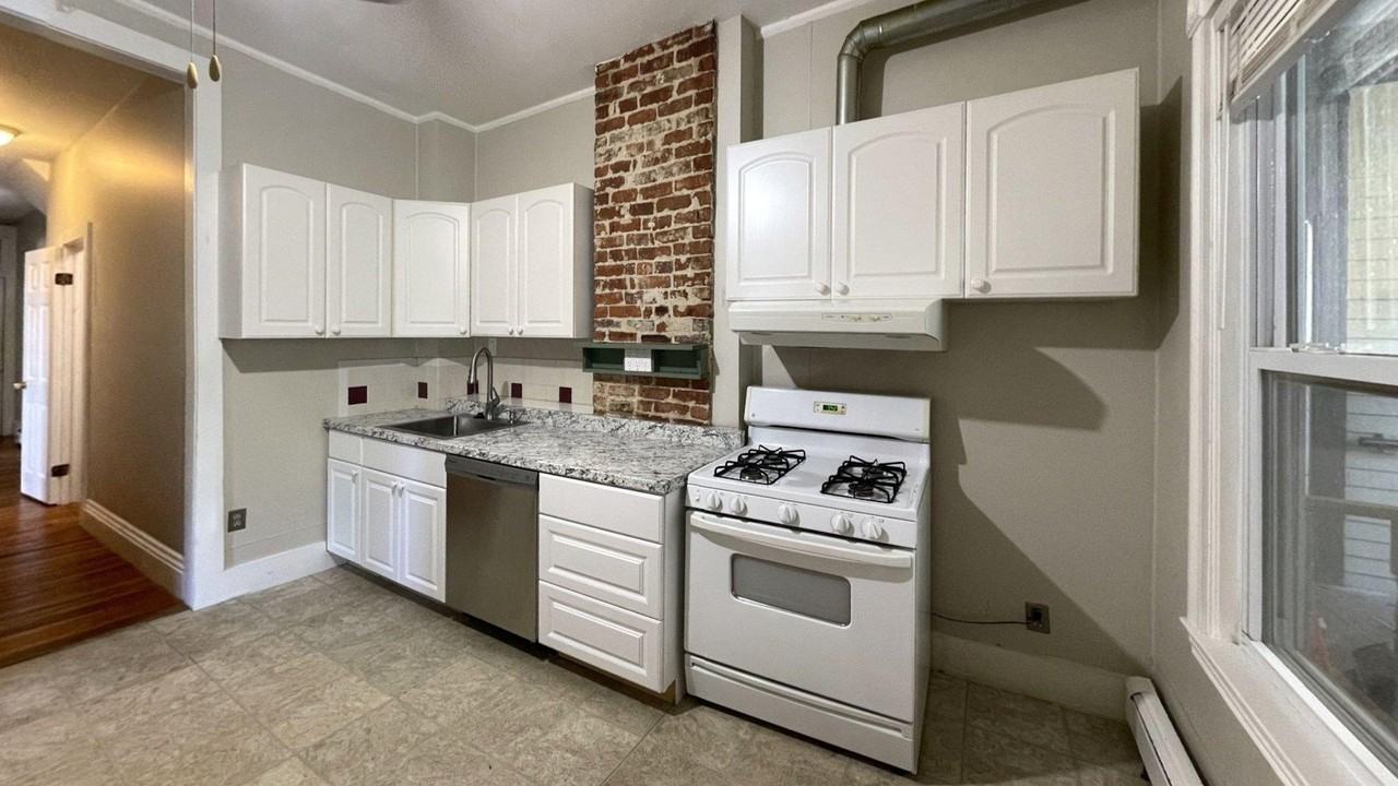 204 River Street, Unit 210 - Photo 5 of 14