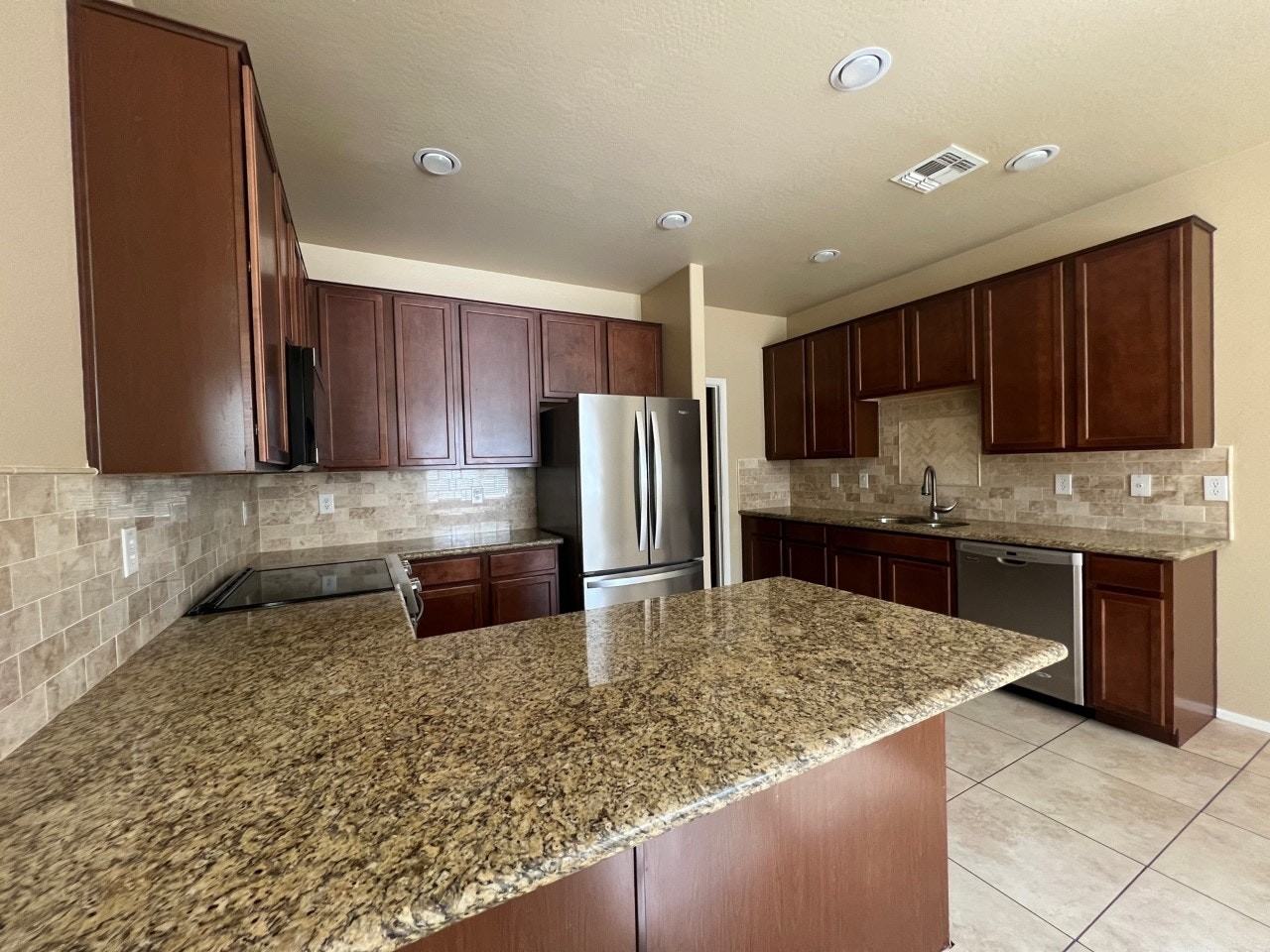 3871 East Edna Drive - Photo 4 of 34