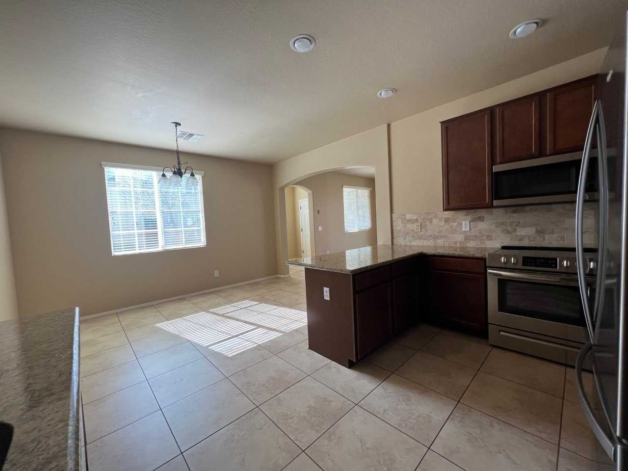 3871 East Edna Drive - Photo 6 of 34